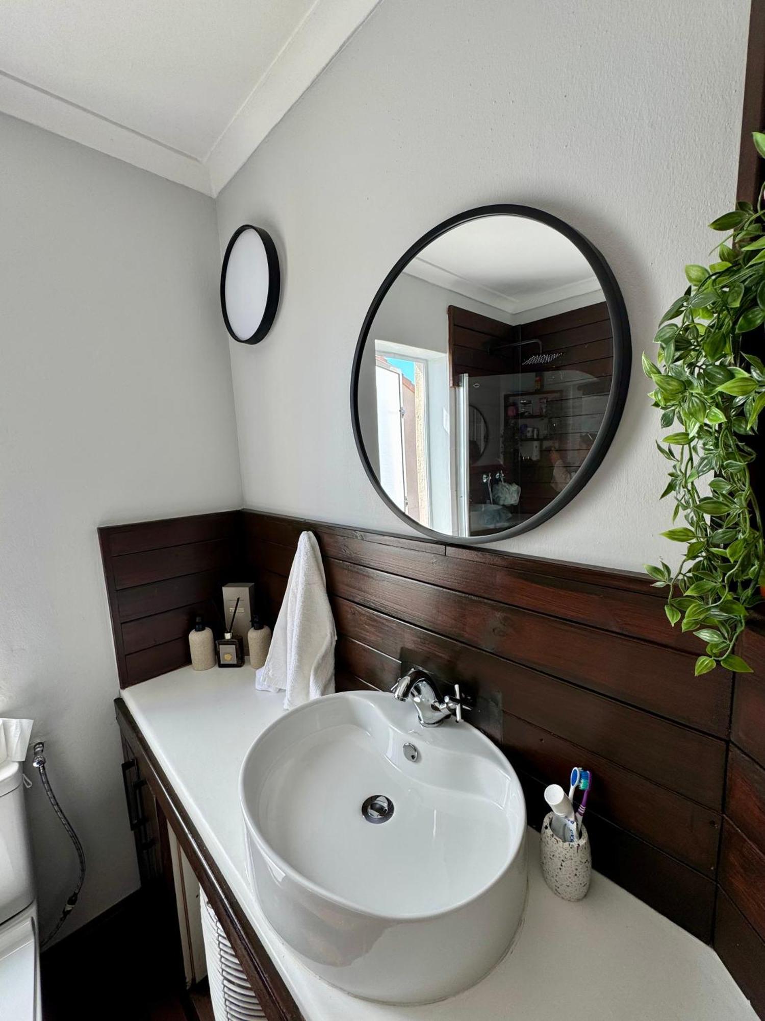 Muizenberg House * Cape Town